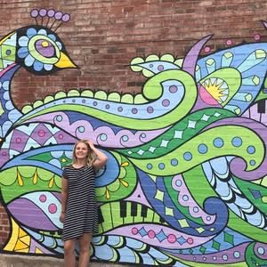 Meet your Posher, Lindsey